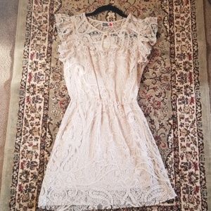 Super cute lace & ruffle shoulder mini dress